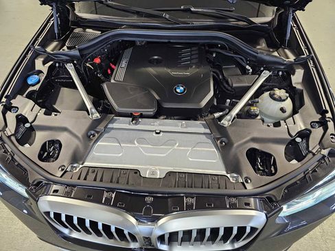 Used 2023 BMW X3 xDrive30i w/ Premium Package w/ZPA image 9