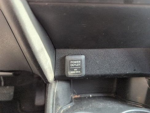 Used 2010 Honda Fit Sport image 21