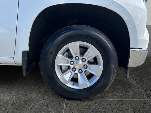 Used 2025 Chevrolet Silverado 1500 W/T RWD image 10