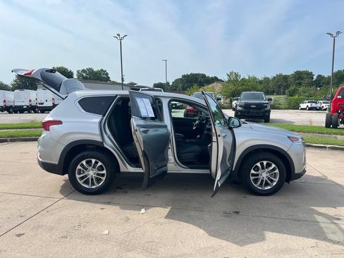 Used 2020 Hyundai Santa Fe SEL AWD/4WD image 35
