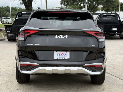 Used 2024 Kia Sportage SX AWD/4WD image 6