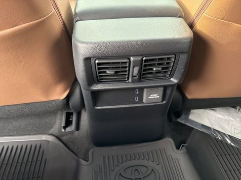 New 2026 Toyota 4Runner Limited image 17