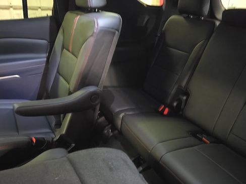 New 2026 Chevrolet Traverse RS image 16