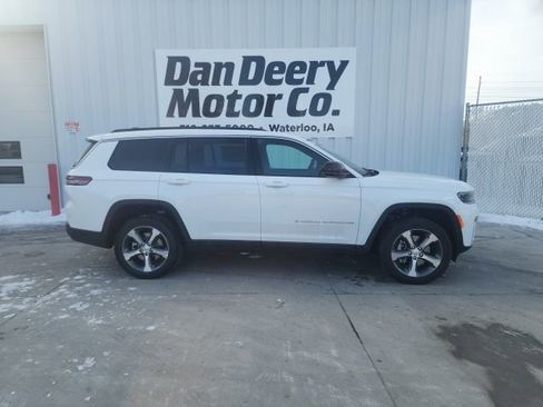 New 2026 Jeep Grand Cherokee L Limited image 11