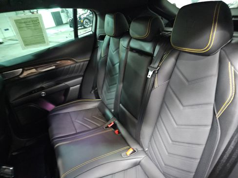 Used 2023 Maserati Grecale Modena image 15