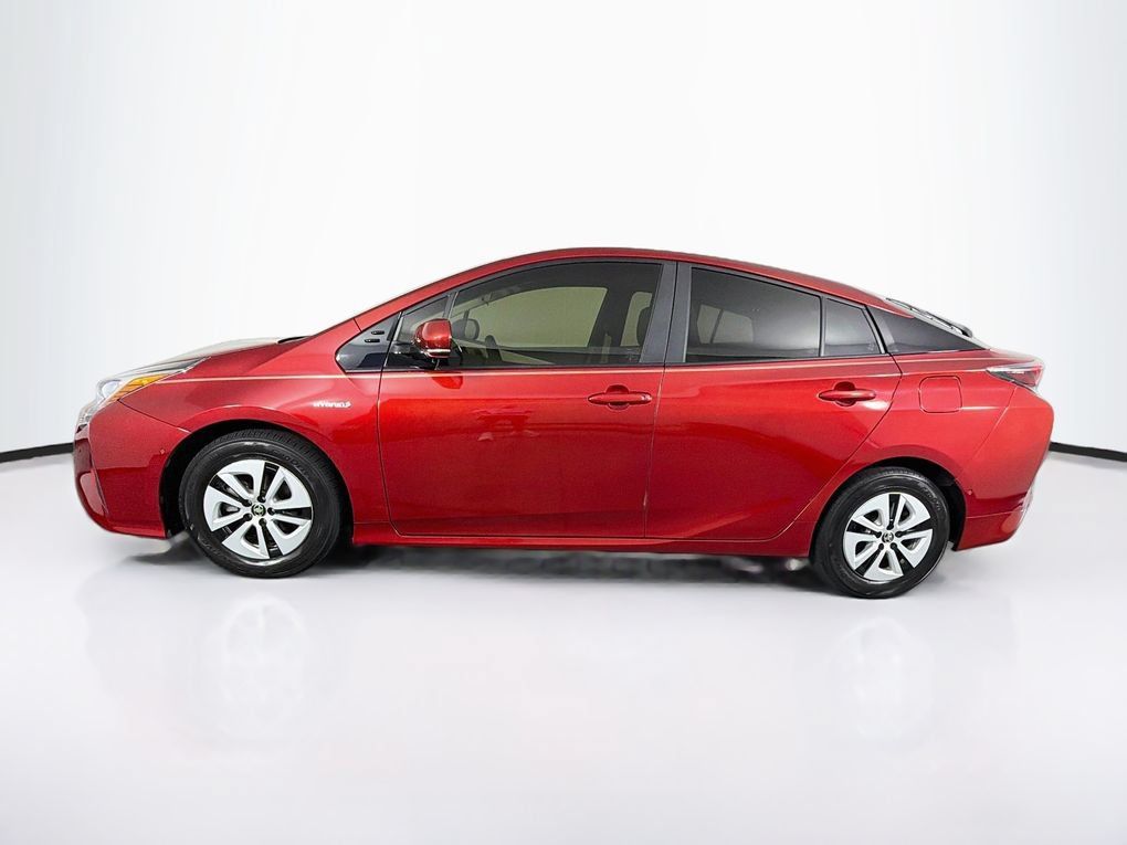 Used 2018 Toyota Prius Three w/ Advanced Technology Package FWD image 6