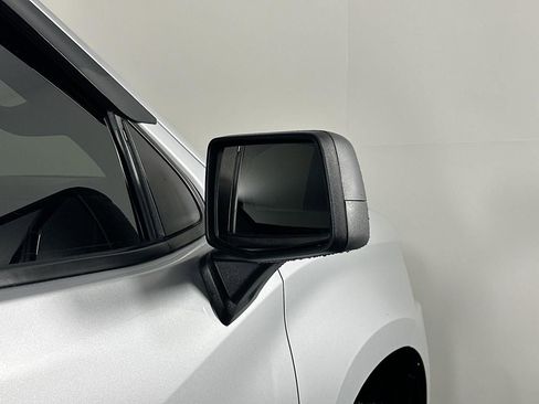 Used 2020 Chevrolet Silverado 1500 LT w/ Fleet Comfort Package image 17