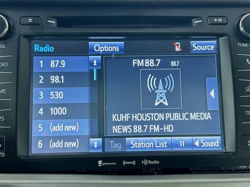 Used 2017 Toyota Highlander Limited Platinum image 21