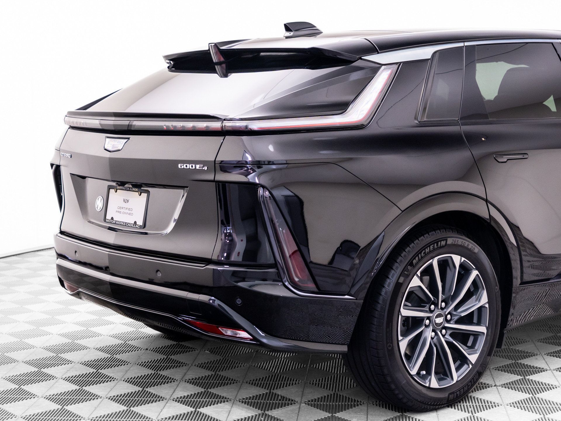 Used 2024 Cadillac Lyriq Sport w/ LPO, Floor Liner Package AWD/4WD image 40