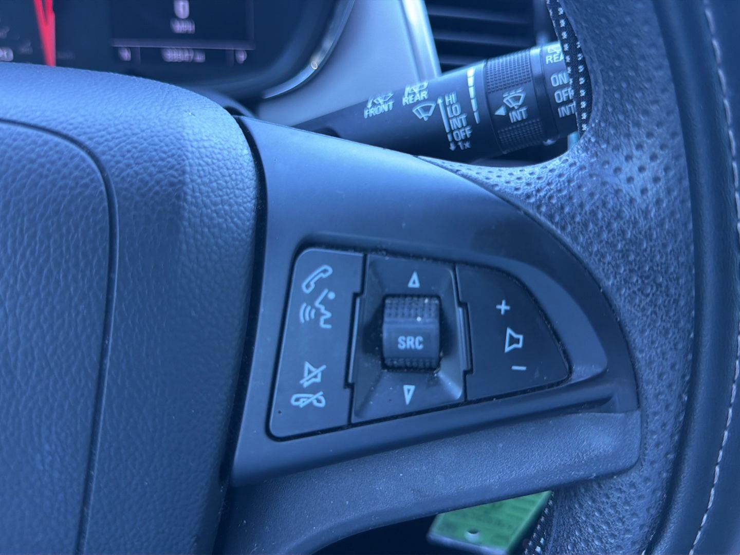 Used 2022 Chevrolet Trax LT AWD/4WD image 10