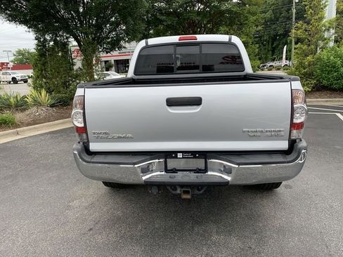 Used 2013 Toyota Tacoma PreRunner w/ SR5 Pkg RWD image 7