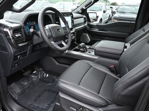 New 2026 Ford F150 Lariat w/ Equipment Group 502A High AWD/4WD image 17