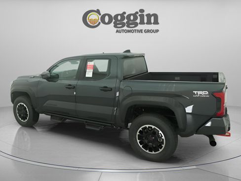 New 2026 Toyota Tacoma TRD Off-Road AWD/4WD image 5