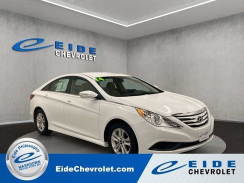 Used 2014 Hyundai Sonata GLS w/ Popular Equipment Group 2 FWD image 1