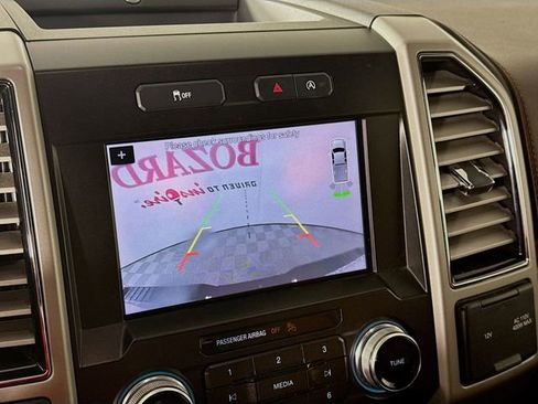 Used 2019 Ford F150 King Ranch w/ Equipment Group 601A Luxury image 17