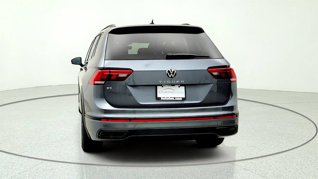 Used 2023 Volkswagen Tiguan SE R-Line FWD image 6