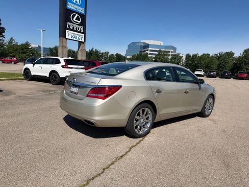Used 2014 Buick LaCrosse Premium w/ Driver Confidence Package FWD image 16