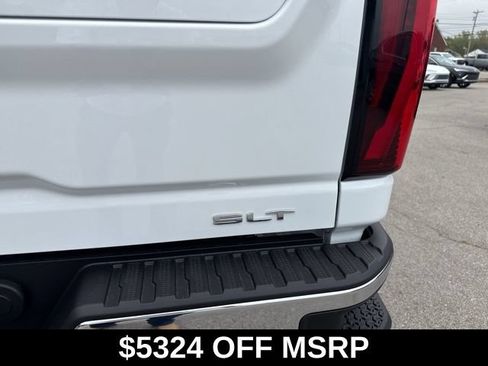 New 2026 GMC Sierra 2500 SLT w/ SLT Premium Package AWD/4WD image 16