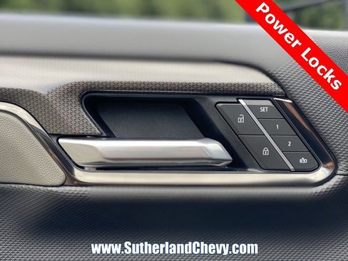 Certified 2025 Chevrolet Silverado 2500 ZR2 w/ Technology Package image 21