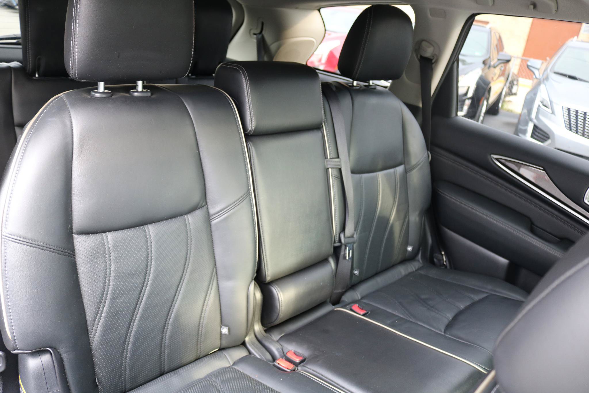 Used 2016 INFINITI QX60 Luxe AWD/4WD image 43
