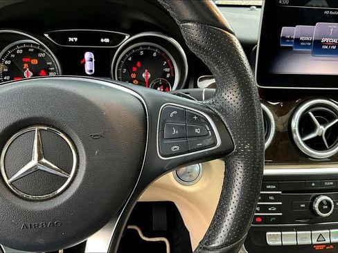 Used 2018 Mercedes-Benz CLA 250 image 14