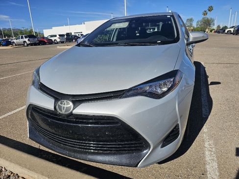 Used 2019 Toyota Corolla LE image 9