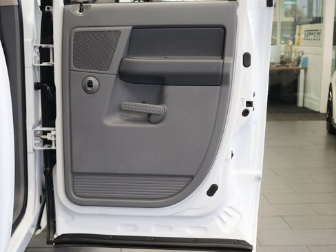 Used 2006 Dodge Ram 3500 Truck SLT w/ Quad Cab Big Horn Value Group image 51