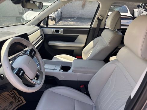 Used 2025 Hyundai Santa Fe SEL FWD image 34