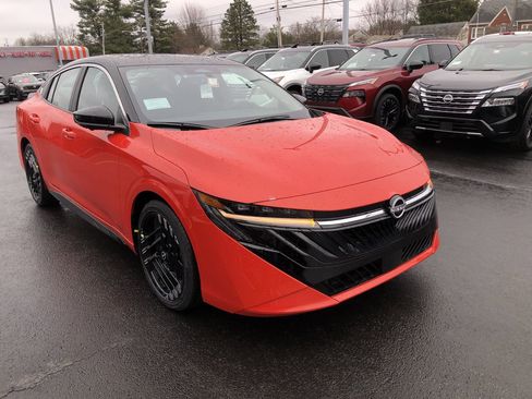 New 2026 Nissan Sentra SR w/ SR Premium Package image 15