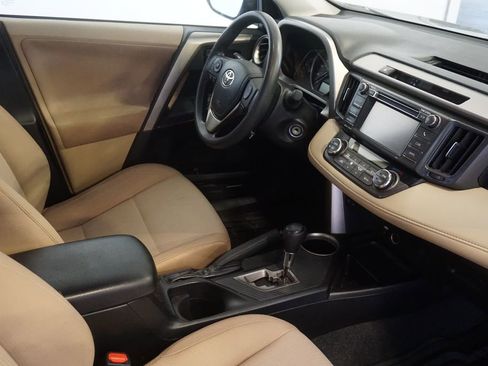 Used 2013 Toyota RAV4 XLE AWD/4WD image 23