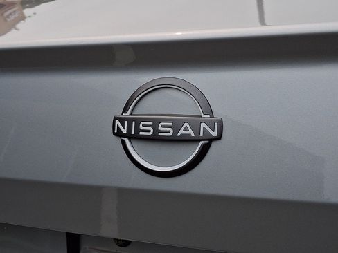 Used 2024 Nissan Altima 2.5 SV FWD image 30