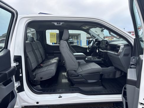 Used 2023 Ford F150 XL w/ XL Chrome Appearance Package RWD image 6