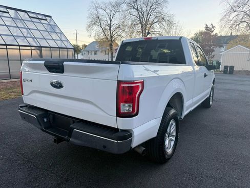 Used 2017 Ford F150 XLT w/ Trailer Tow Package image 9