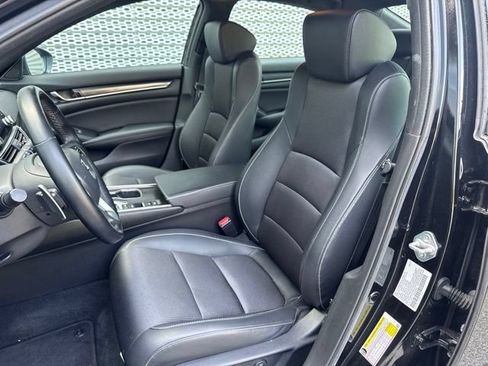 Used 2021 Honda Accord Sport image 10