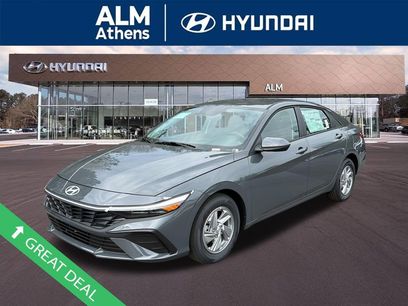 New 2026 Hyundai Elantra SE