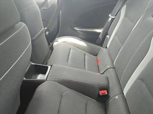 Used 2020 Chevrolet Camaro LT RWD image 17