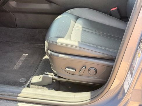 Used 2024 Kia Sorento S FWD image 21