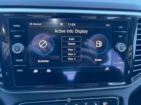 Used 2020 Volkswagen Atlas Cross Sport SEL Premium image 20