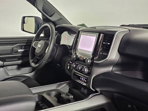 New 2026 RAM 1500 Express image 38