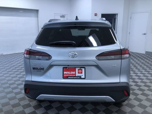 Used 2026 Toyota Corolla Cross LE FWD image 14