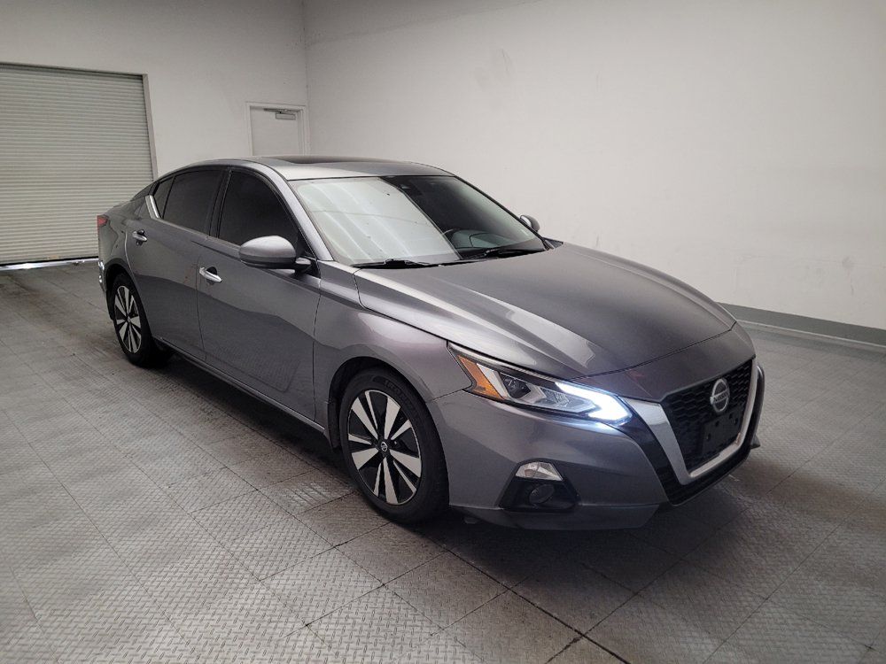 Used 2019 Nissan Altima 2.5 SV FWD image 13