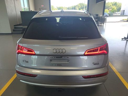 Used 2018 Audi Q5 2.0T Premium AWD/4WD image 4