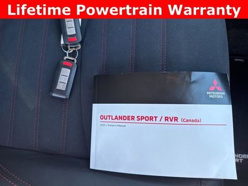 Used 2025 Mitsubishi Outlander Sport SE AWD/4WD image 18
