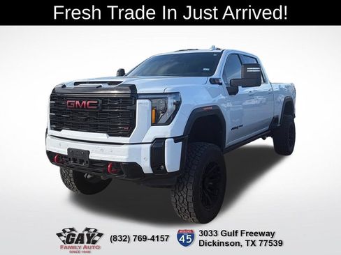 Used 2026 GMC Sierra 2500 AT4 w/ AT4 Premium Plus Package AWD/4WD image 3