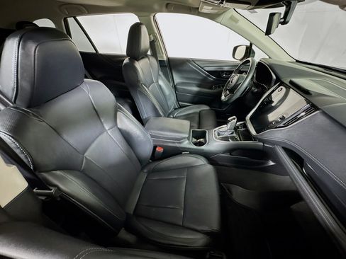 Used 2023 Subaru Outback Limited AWD/4WD image 29