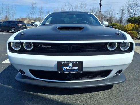 Used 2023 Dodge Challenger R/T Scat Pack w/ T/A Package image 8