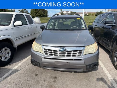Used 2011 Subaru Forester 2.5X w/ Alloy Wheel Value Pkg AWD/4WD image 2
