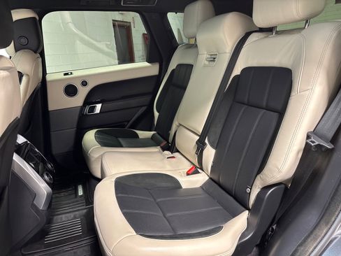 Used 2022 Land Rover Range Rover Sport HST AWD/4WD image 30