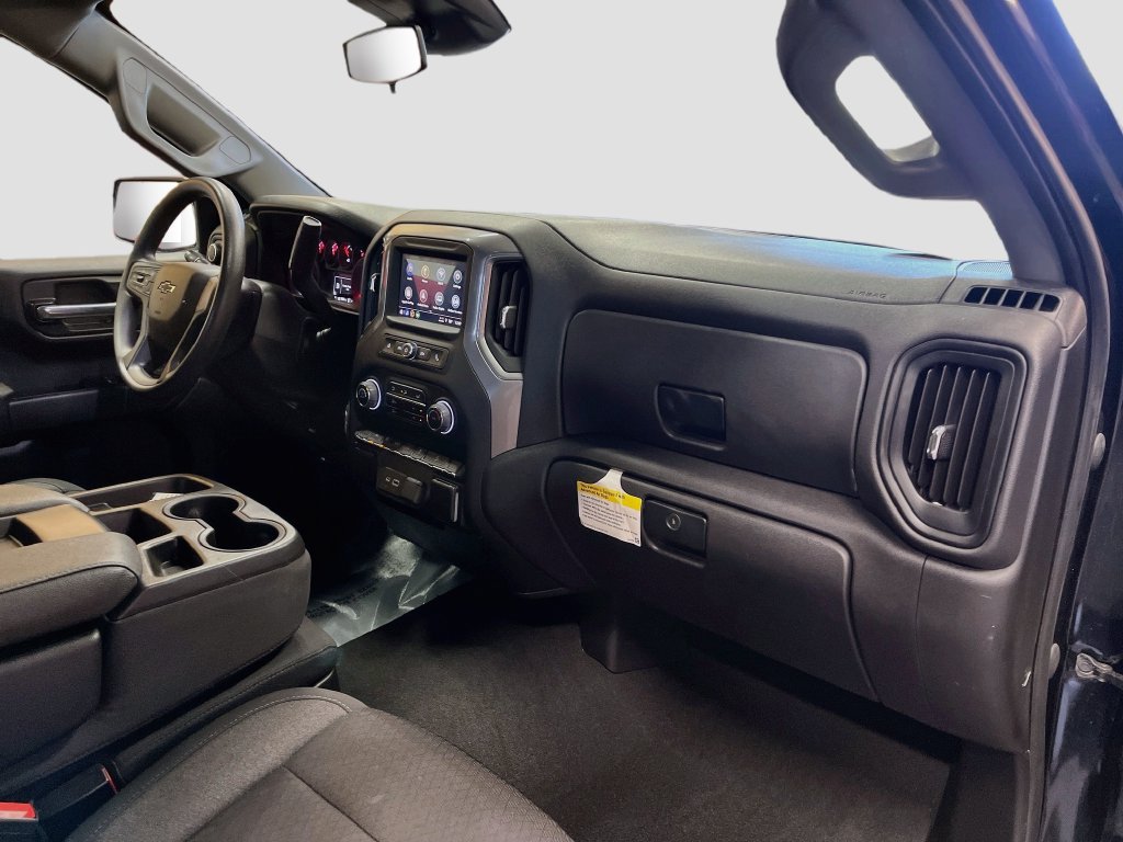 Used 2022 Chevrolet Silverado 1500 Custom Trail Boss AWD/4WD image 26