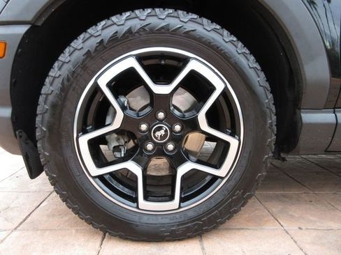 Certified 2021 Ford Bronco Sport Big Bend w/ Big Bend Package image 8